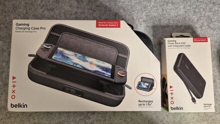 Zubehör-Review: Belkin Gaming Charging Case Pro & Power Bank 20K
